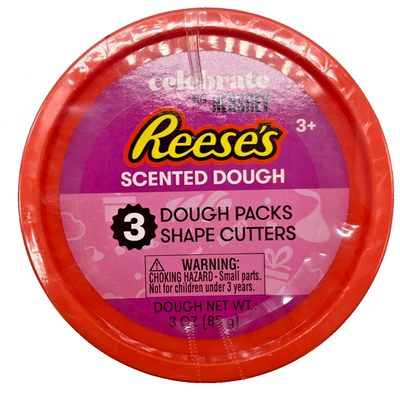 Reese's scented dough 3-pack with shape cutters, peanut butter chocolate scented kids craft sensory toy set